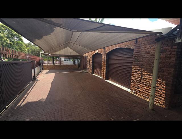3 BEDROOM HOUSE FOR SALE IN BRACKENDOWNS